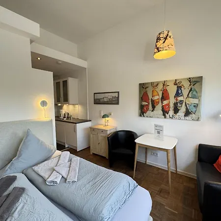 Braganza Apartment *